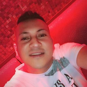 Meet your Posher, Wilmer alexandro